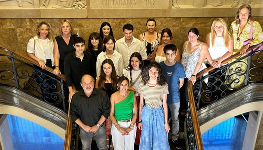 Reconeixement de l'Ajuntament de Sabadell als alumnes amb millors notes a les PAU Reconeixement de l'Ajuntament de Sabadell als alumnes amb millors notes a les PAU