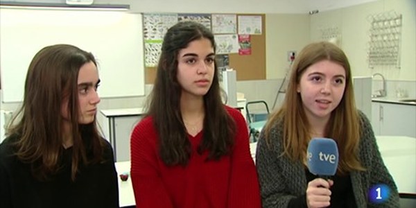 El projecte de 3 alumnes de l'Escola a l'informatiu de TVE